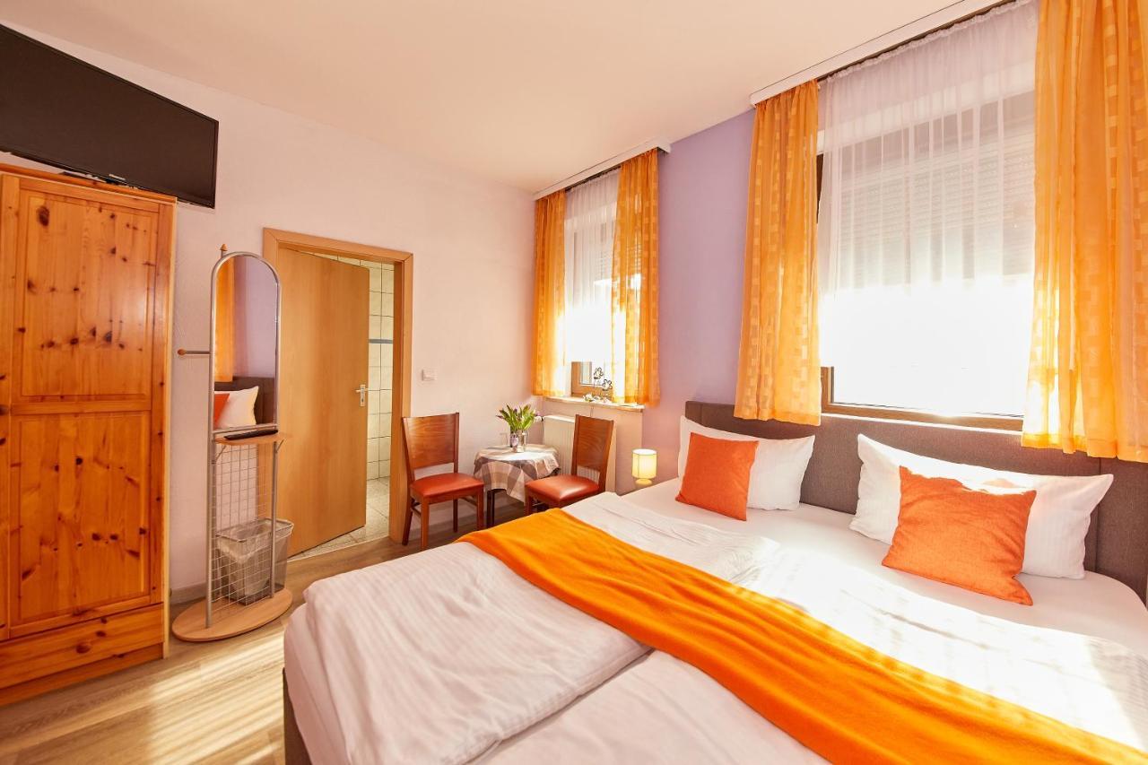 Hotel Zum Dicken Baum ماين المظهر الخارجي الصورة